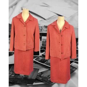 Vintage 60s Impeccably Tailorbrooke Virgin Wool Coral Blazer Skirt Suit Size S